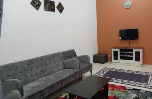 Ayer Panas House | YIE HOMESTAY muslim friendly