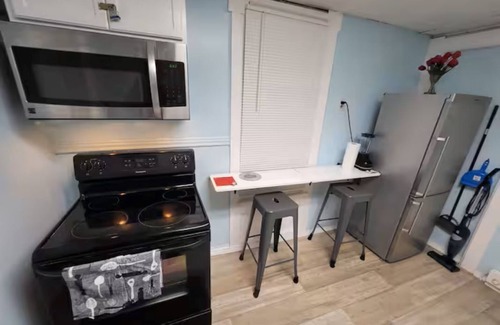 Jamestown Apartment | Yogi's Nature Stay 2 beds spa shower Chautauqua Lake, Jamestown