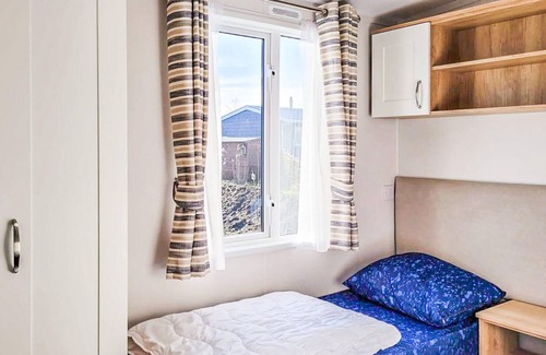 Lauwersoog House | You and your children will spend a fun and eventful vacation in a beautiful vacation park with many