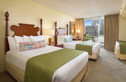 Waikiki Hotel | You Found It! 2 Comfortable Units, with City Views! Near Diamond Head