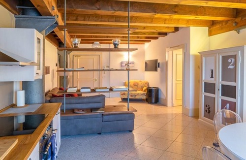 Molina House | Youatmolino Art Apartmnet