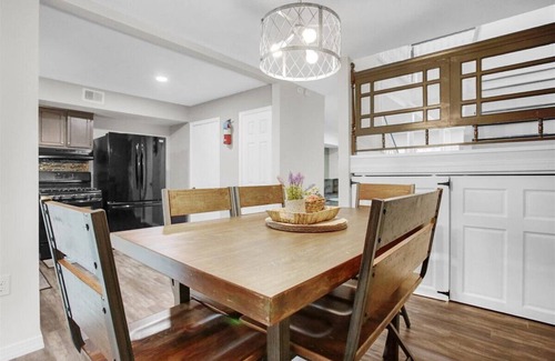 West Reading House | Your Home away from Home!n