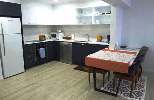 Indooroopilly Apartment | Your Oasis in western Brisbane