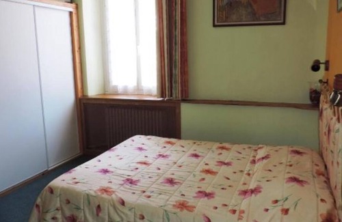 Digne-les-Bains Hotel | Your Oasis of Comfort! Free Parking, Near Digne-les-Bains