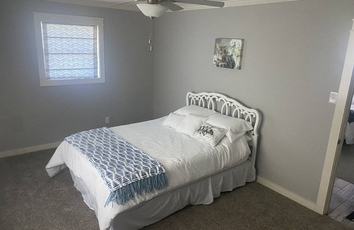 Voth House | Your own little ranch in a quiet neighborhood.