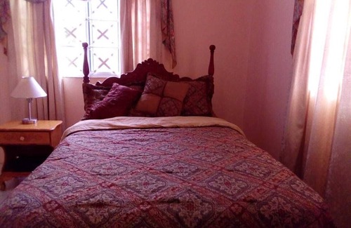 Caribbean Estates Bed & Breakfast | Your quiet retreat away from home