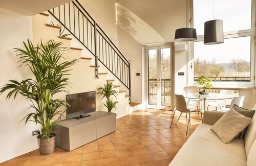 Candia Canavese House | Ypa Home, Candia Canavese Lake Nature Park