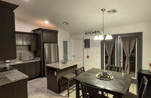 Yuma House | Yuma 3 bed 2 Bath Family Friendly Home
