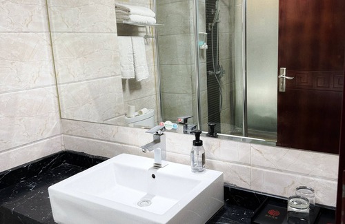 Qindu Qu Bed & Breakfast | Yundu Business Hotel