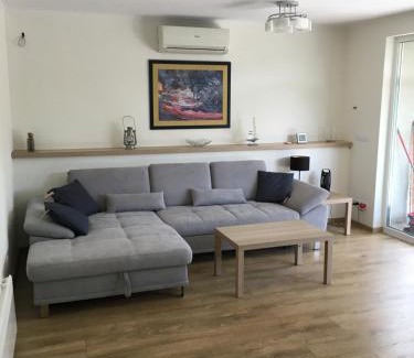 Keszthely House | ZÁMOR HOLIDAY HOUSE