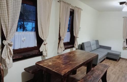 Maniow Apartment | Zagroda Miodowa agroturystyka w Bieszczadach