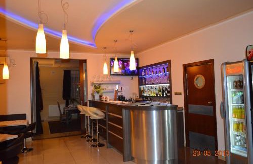 Wrocki Hotel | Zajazd Złota Podkowa
