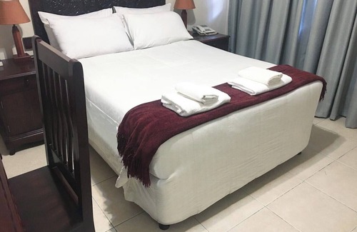 Bulawayo Bed & Breakfast | Zaks Place Hotel