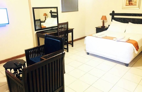 Bulawayo Bed & Breakfast | Zaks Place Hotel