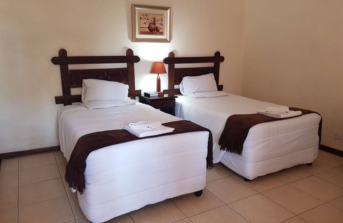Bulawayo Bed & Breakfast | Zaks Place Hotel