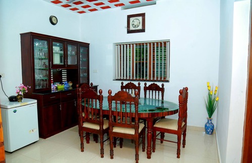 Kulanada House | Zarahs Homestay is a country side homestay in Ranny Kerala. state