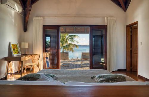 Bain Boeuf Villa | Zebra Moon by muse villas