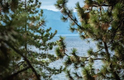 Skyland House | Zephyr Cove Zen - Hot Tub & Summer Pool