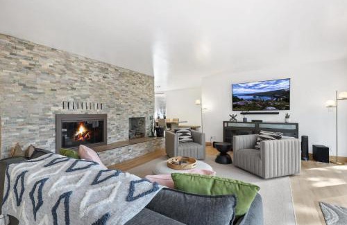 Skyland House | Zephyr Cove Zen - Hot Tub & Summer Pool