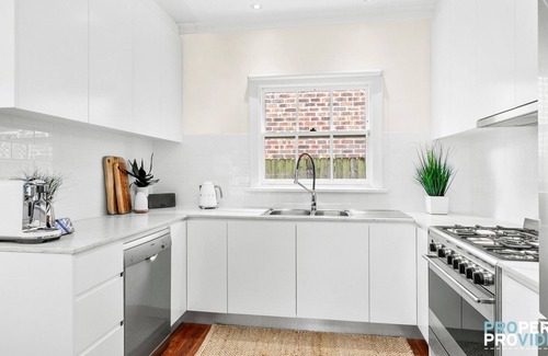Roseville House | Zeus Fully Furnished Home in Roseville