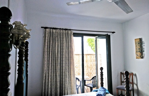 Son Moll Bed & Breakfast | Zhimbad B&B by the sea