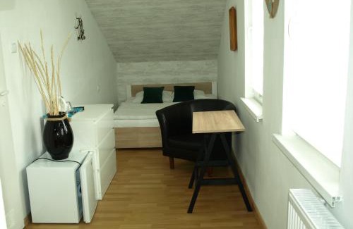 Łazy House | Zibi i Pod Topolami