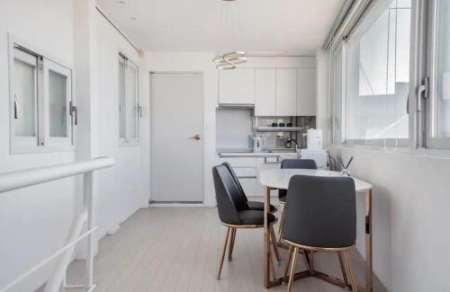 Jongno-dong Apartment | ZiiP HILLS 3