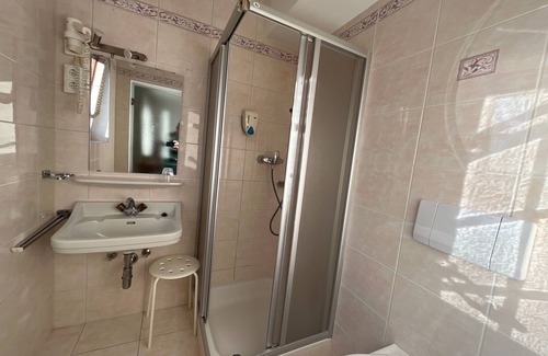 Obsteig Bed & Breakfast | Zimmer 10/1bett Ohne Balkon - Pension Alpina