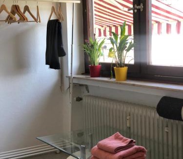 Ruppichteroth House | Zimmer mit Whirlpool und Garten