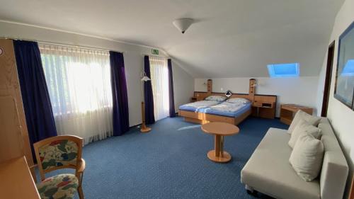 Graveneck Bed & Breakfast | Zum Lahnfelsen Gräveneck