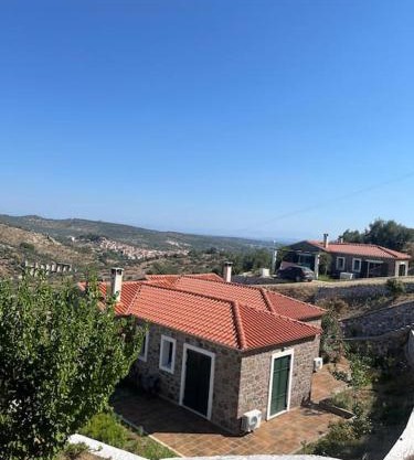 Κamares Houses