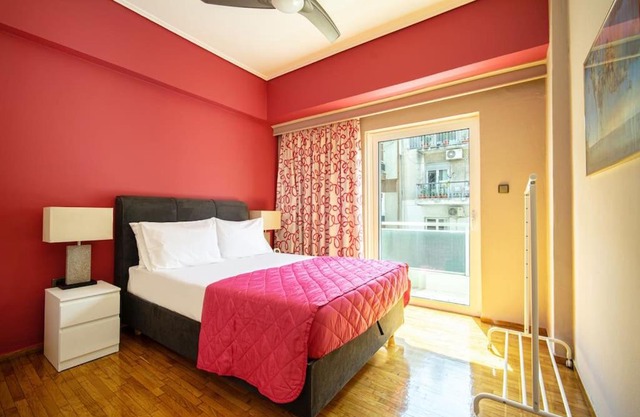 Μοντέρνο διαμέρισμα 2' από το μετρό