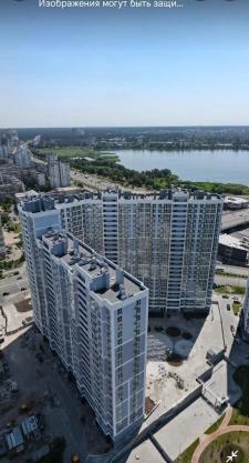Панорамний Краєвид поруч з метро