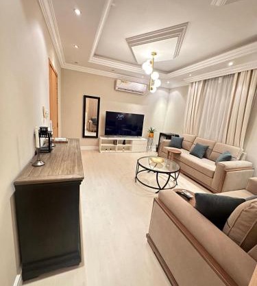 شقة فاخرة جداً luxury
