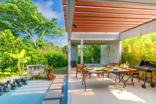 屋上ジャグジー付きBBQ可能 美ら海水族館まで4分 Bise Museum villa