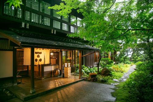 川魚・山菜料理 和田屋
