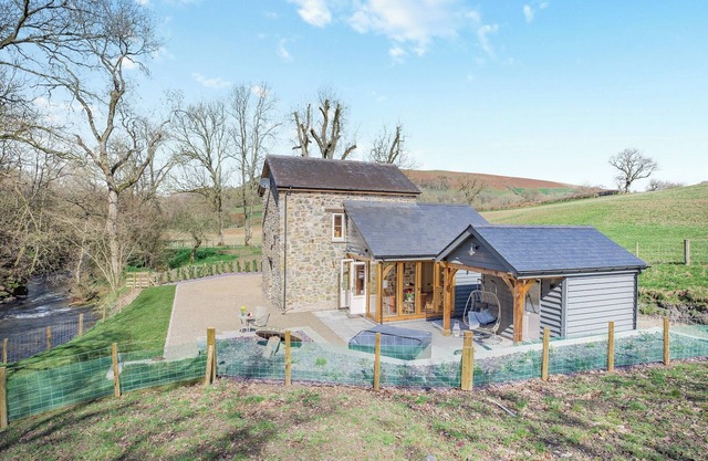 1 bedroom accommodation in Llandrinod Wells