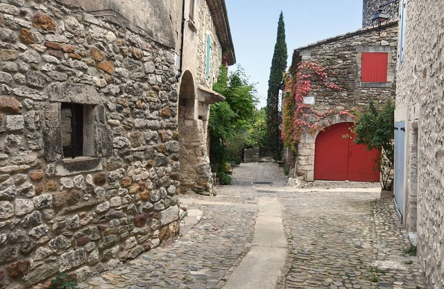 1 bedroom stunning home in Aiguèze