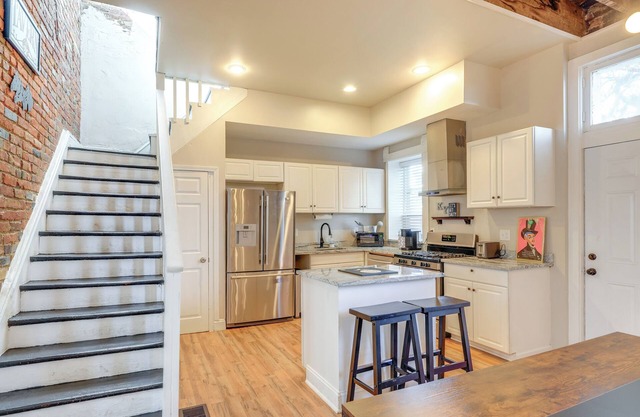 1 Mi to Dtwn: Louisville Home w/Deck & Fire Pit!