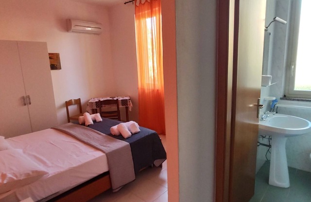 15 km from Tropea! Studio for two people in Briatico