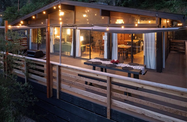 15 min to Yosemite, 9 min to Bass Lake Kid cabin w/ht tb & game room, 1 dog max