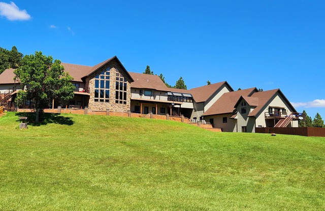 17 Acres of luxury, Comfort, & 2200sf Game Room/Movie Theater!