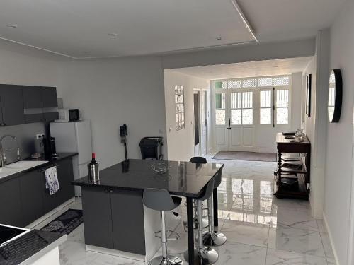 1712Villacarre Holiday Gite