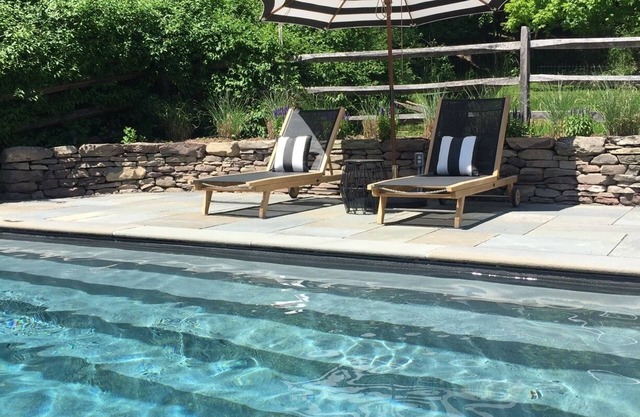 1880s HUDSON VALLEY NEW PALTZ CATSKILLS FARMHOUSE HEATED POOL