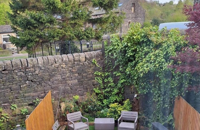 19 Bacup Road