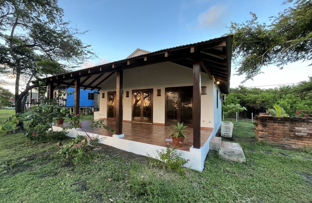 2 bdrm,1 bath beach front home