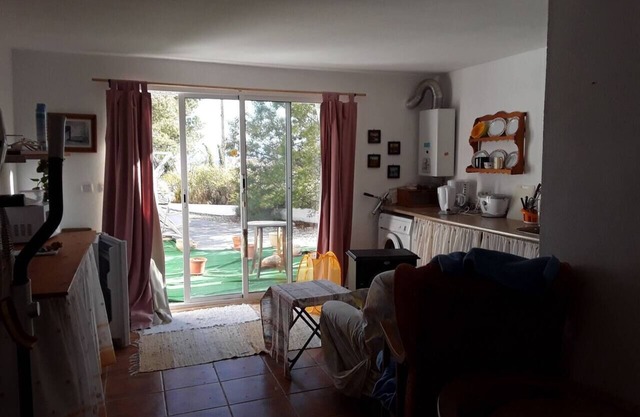 2-Bed Apartment - Sleeps 3 - Parking - near Albox