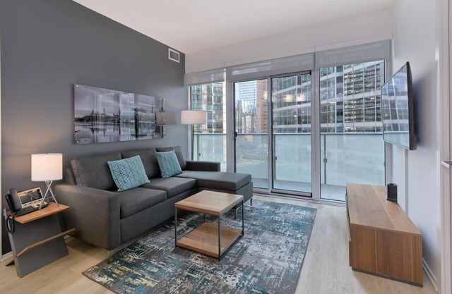 2 Bedroom/1 Bathroom Suite