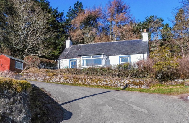 2 bedroom accommodation in Helmsdale, near Brora
