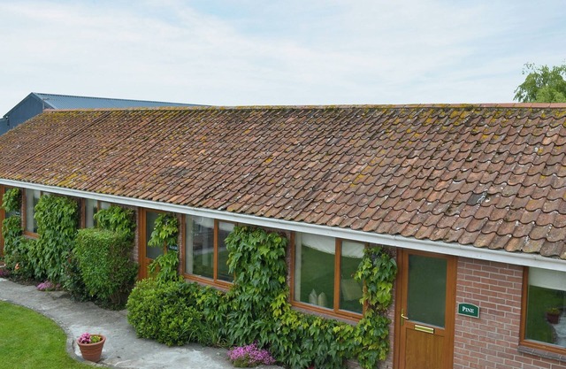 2 bedroom accommodation in East Huntspill, near Highbridge